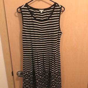 Women’s sleeveless dress